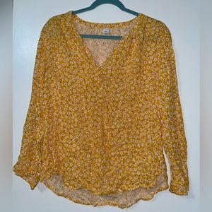 Large old navy blouse